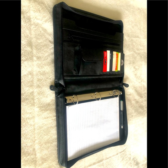 NWOT faux leather bus portfolio, fits iPad, paper, cards - Picture 2 of 9